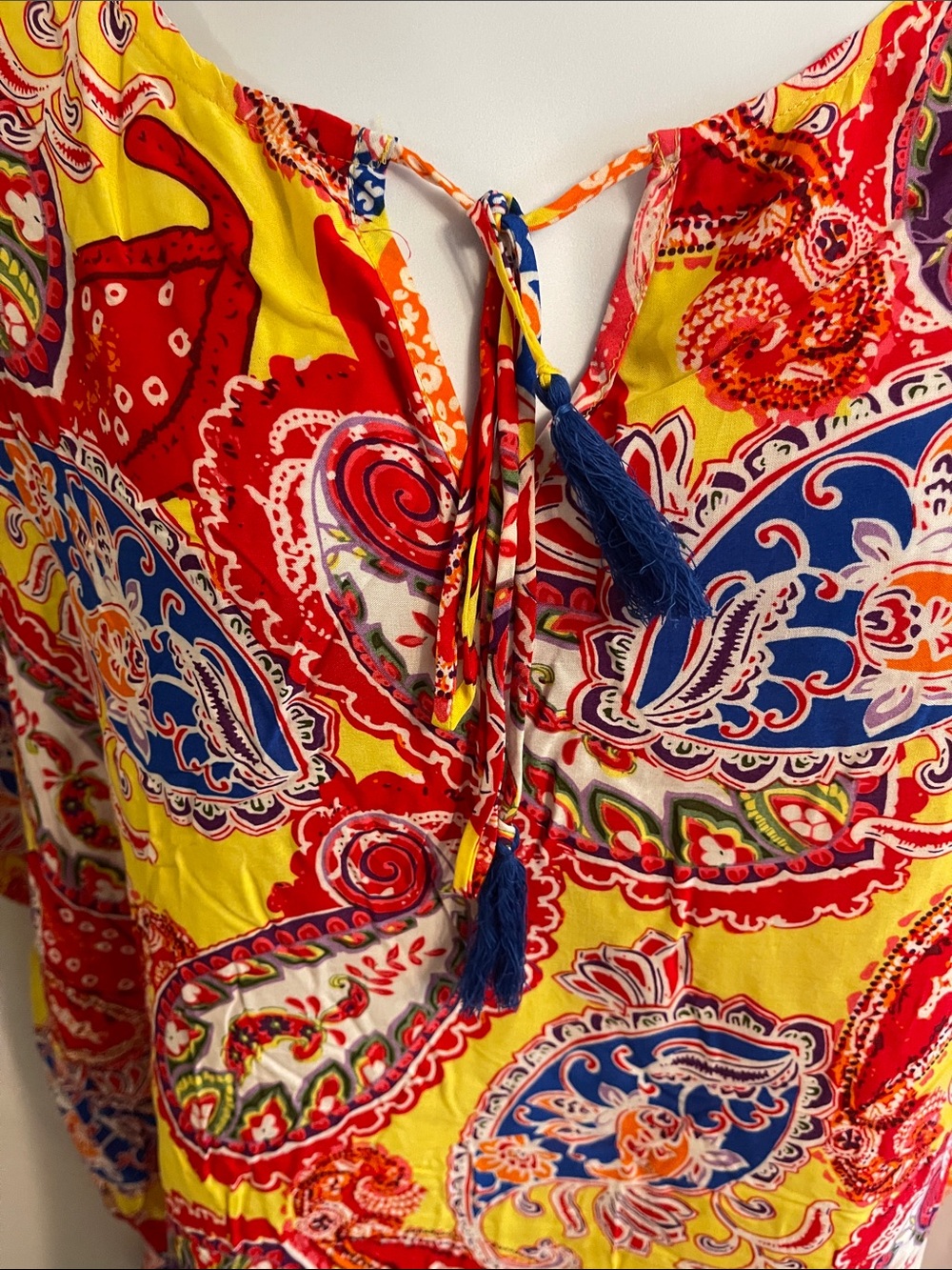 Lucy & Laurel Paisley Tie-Front Tunic 1X Flowy - Picture 3 of 7